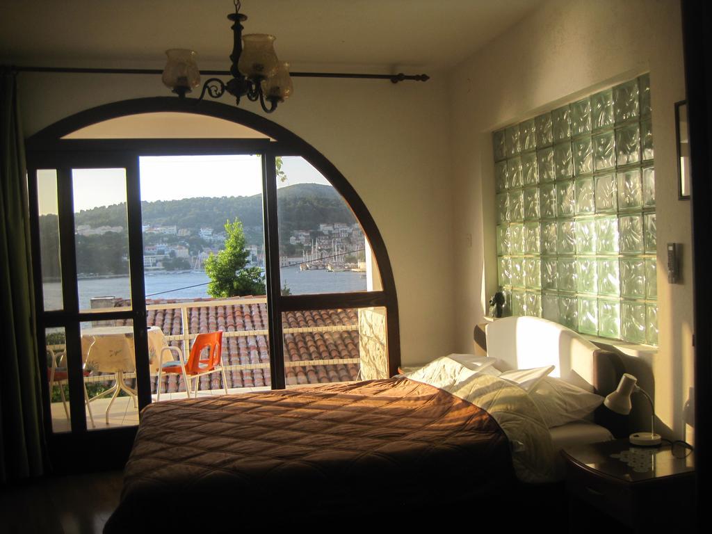 Apartments Bicanic Hvar Town Room photo