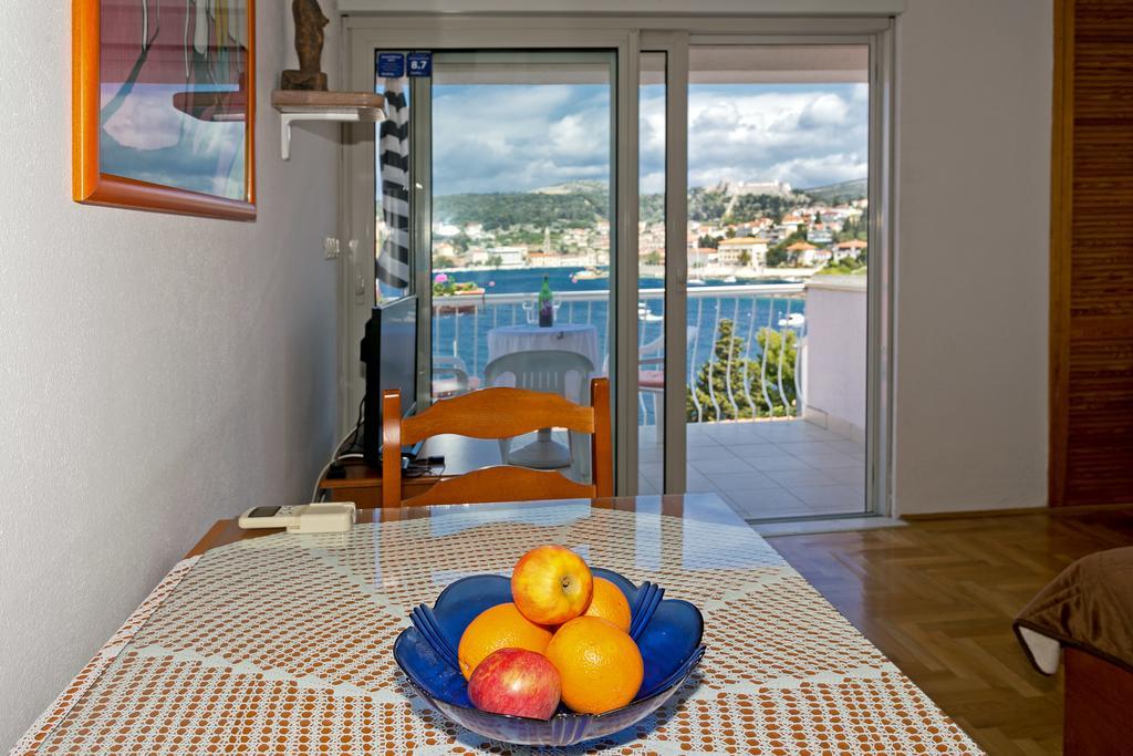 Apartments Bicanic Hvar Town Exterior photo