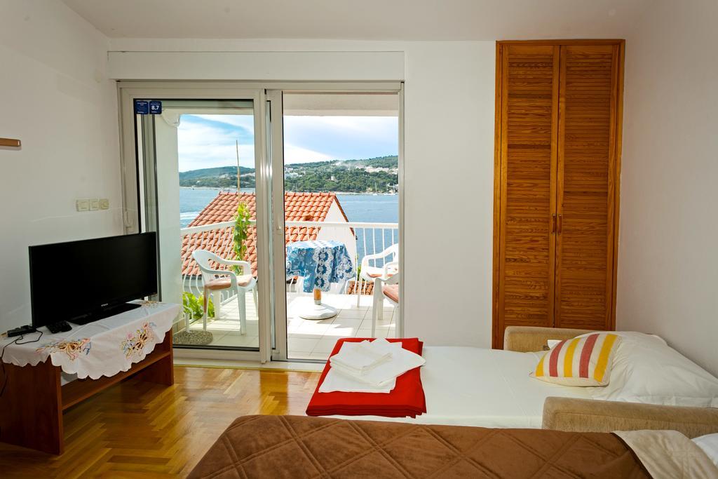 Apartments Bicanic Hvar Town Exterior photo