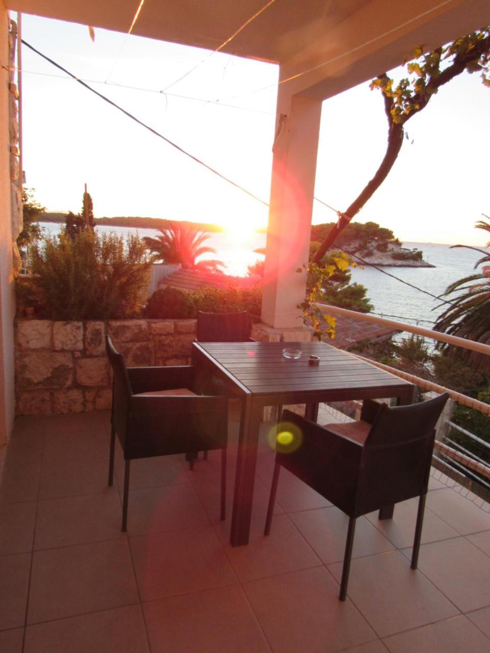 Apartments Bicanic Hvar Town Exterior photo